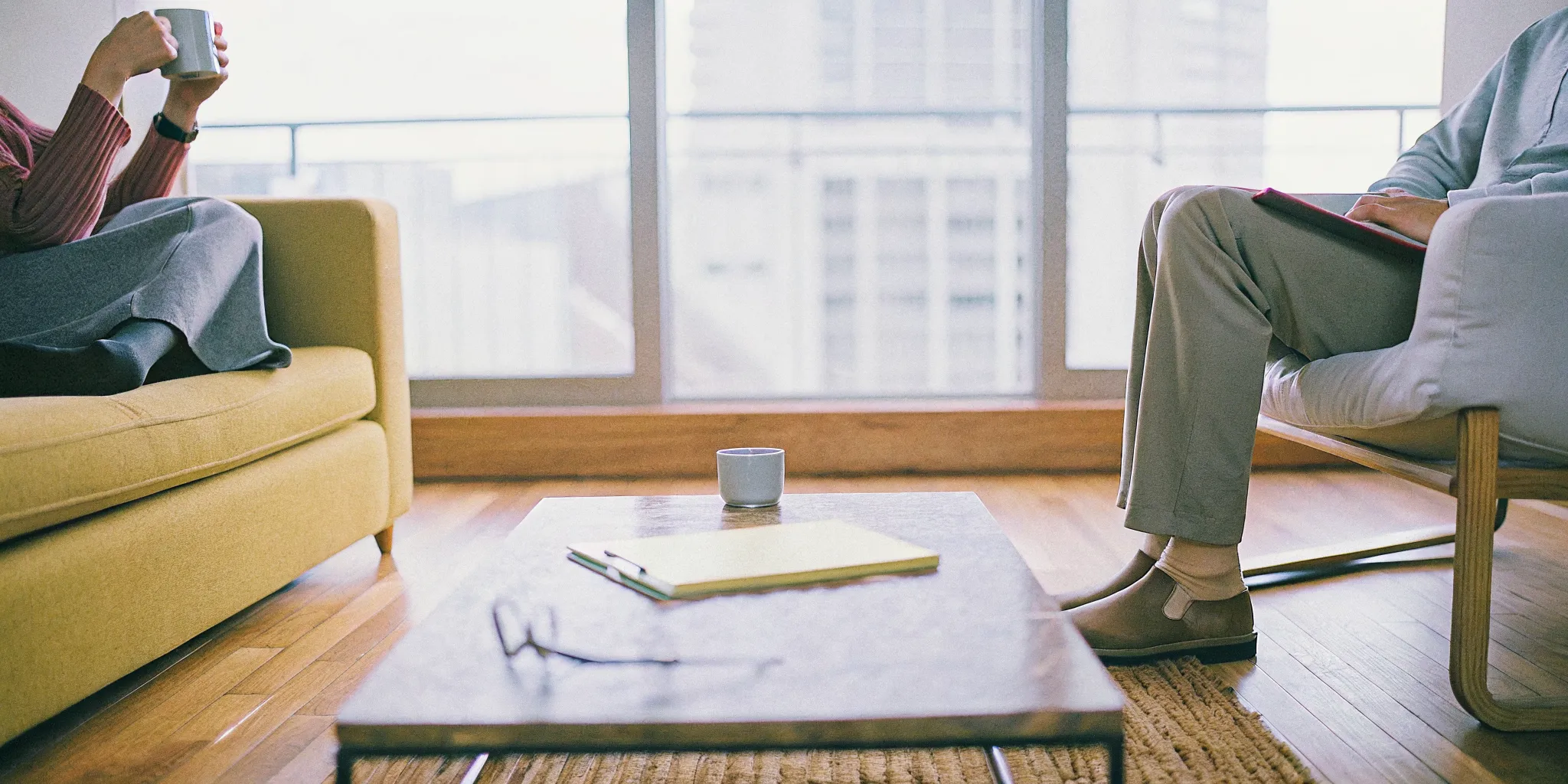 How Therapy Helps Manage Intrusive Thoughts & Compulsions